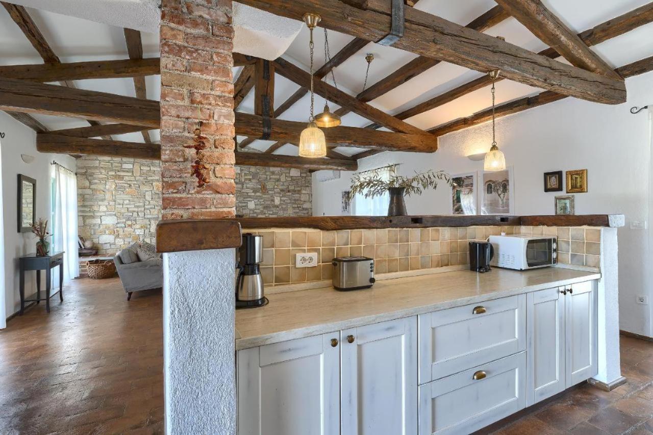 Villa Leopoldo By Istrian Country Houses Barat  Εξωτερικό φωτογραφία