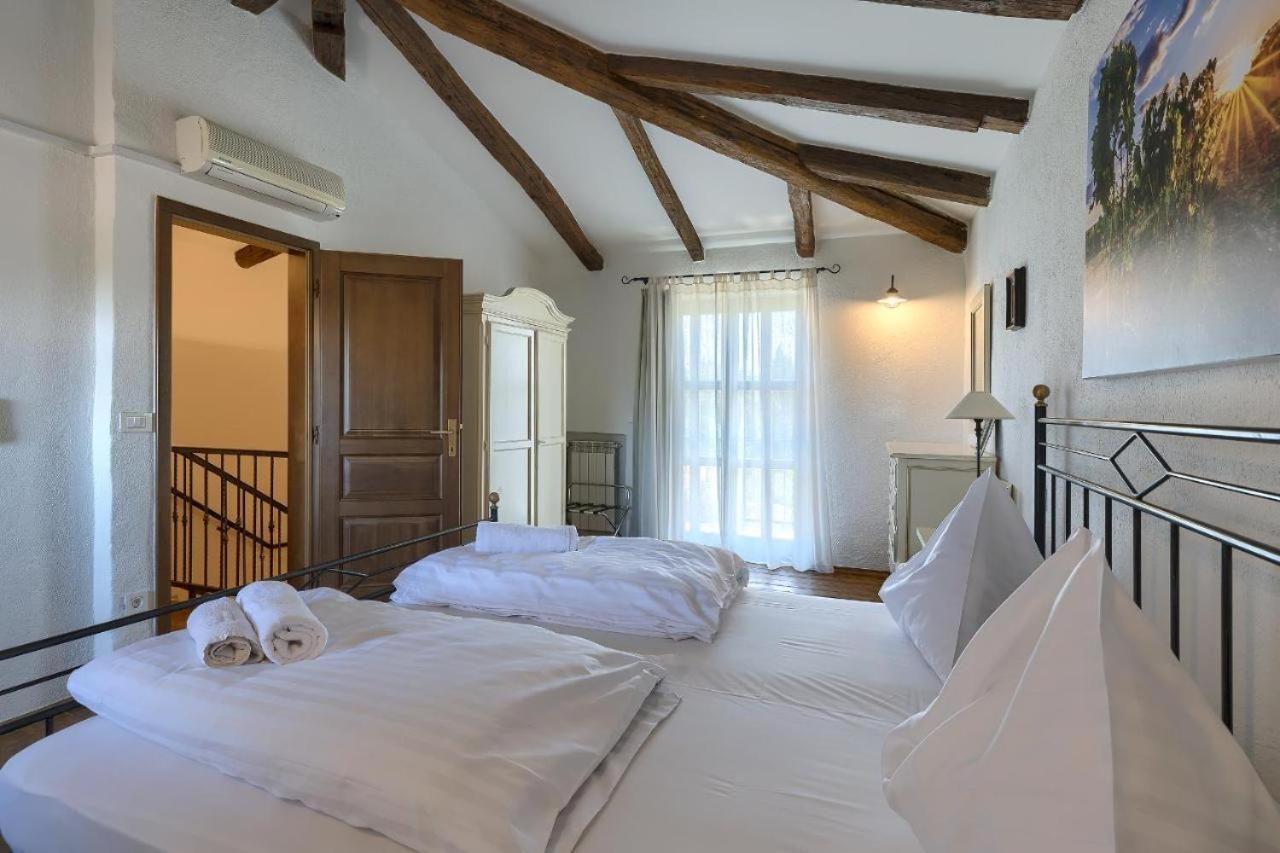 Villa Leopoldo By Istrian Country Houses Barat  Εξωτερικό φωτογραφία